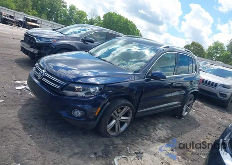 2016 Volkswagen Tiguan R-Line z USA, uszkodzony, nr VIN WVGAV7AX0GW606895